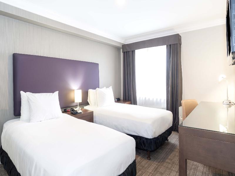 Sandman Hotel & Suites Abbotsford image