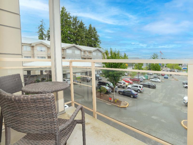 Sandman Hotel & Suites Abbotsford image