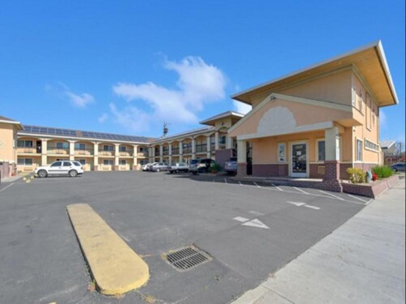 Americas Best Value Inn Marysville image
