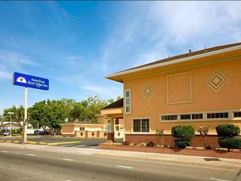 Americas Best Value Inn Marysville image