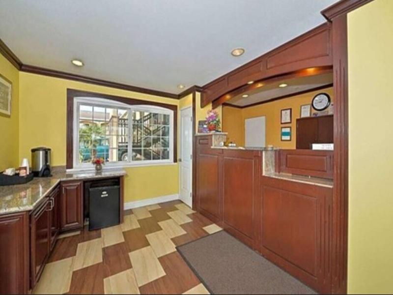 Americas Best Value Inn Marysville image