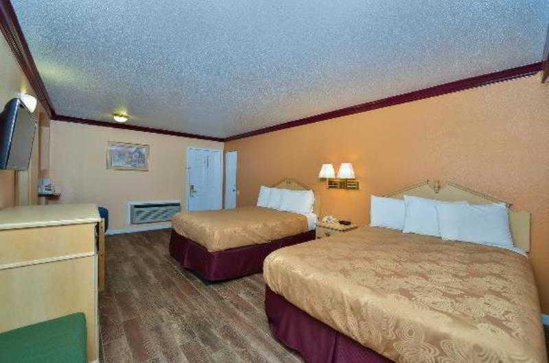 Americas Best Value Inn Marysville image