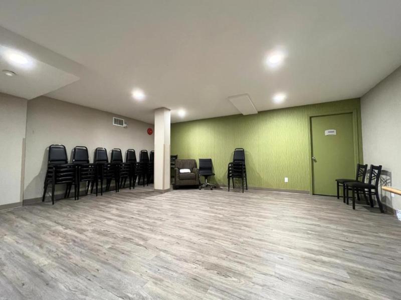 Quality Inn & Suites Vernon image