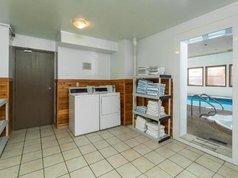 Quality Inn & Suites Vernon image