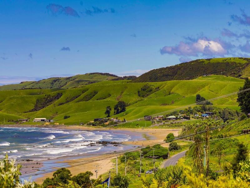 Nugget View & Kaka Point Motels image