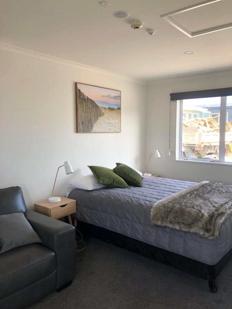 Nugget View & Kaka Point Motels image