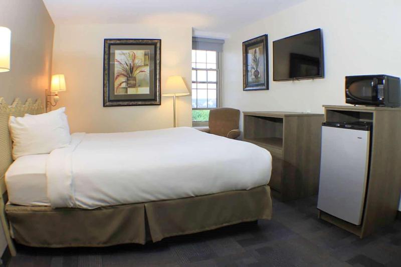 The Hotel Ojibway Trademark Collection By Wyndham image