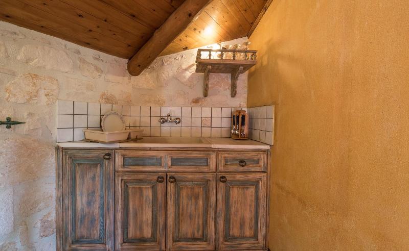 Nobelos Luxury Suites image