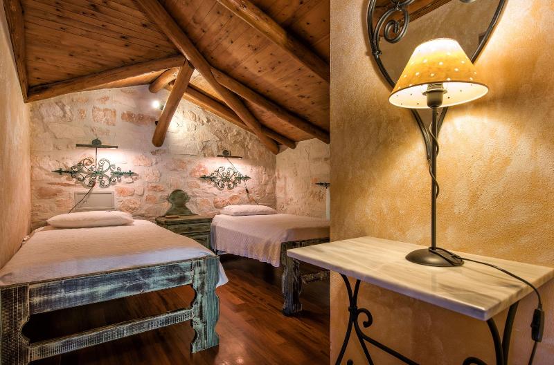 Nobelos Luxury Suites image