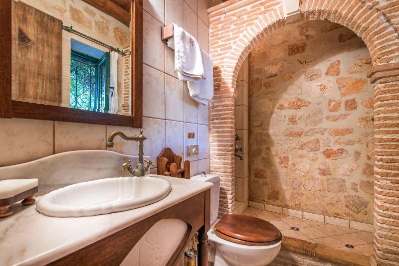 Nobelos Luxury Suites image