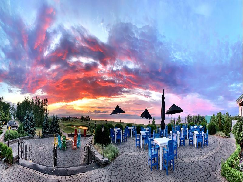 Fox Harb'r Resort