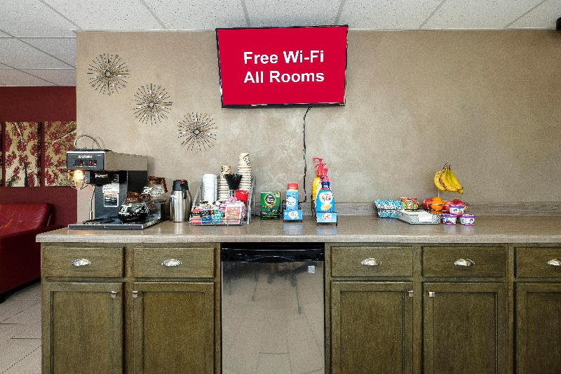 Red Roof Inn Vermillion - U Of South Dakota image