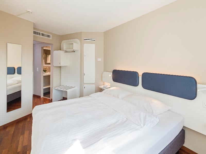Welcome Inn image