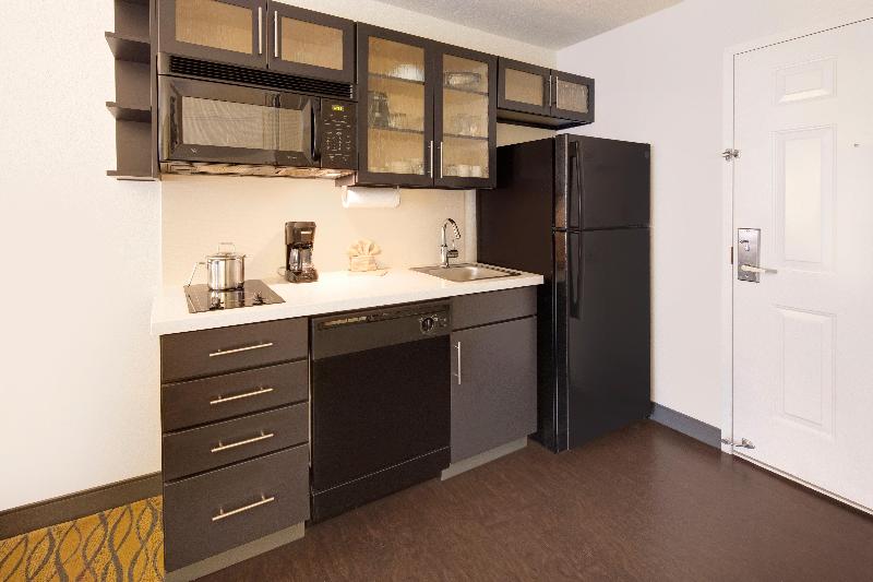 Candlewood Suites Rogers/Bentonville photo 14