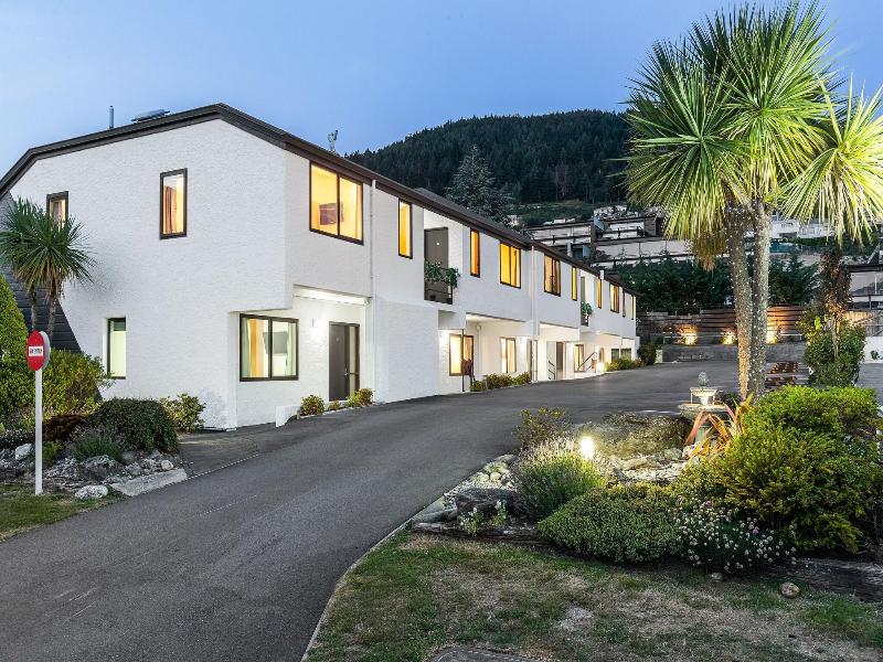 Amity Serviced Apartments image