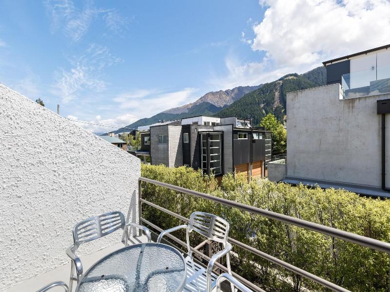Amity Serviced Apartments image
