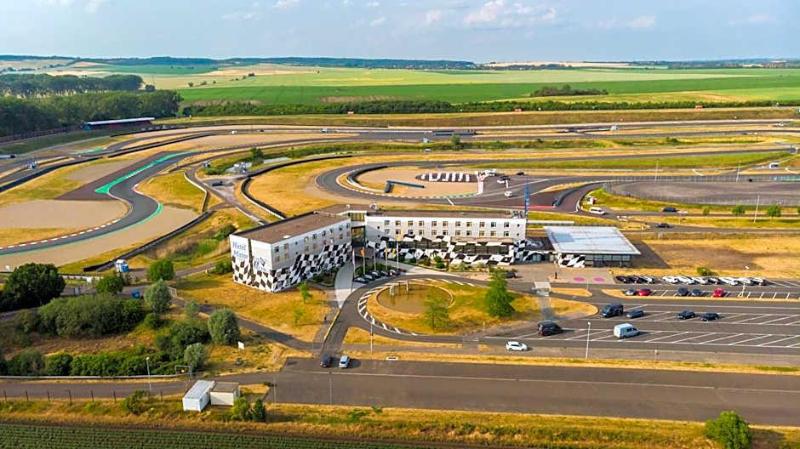 Motorsport Arena image
