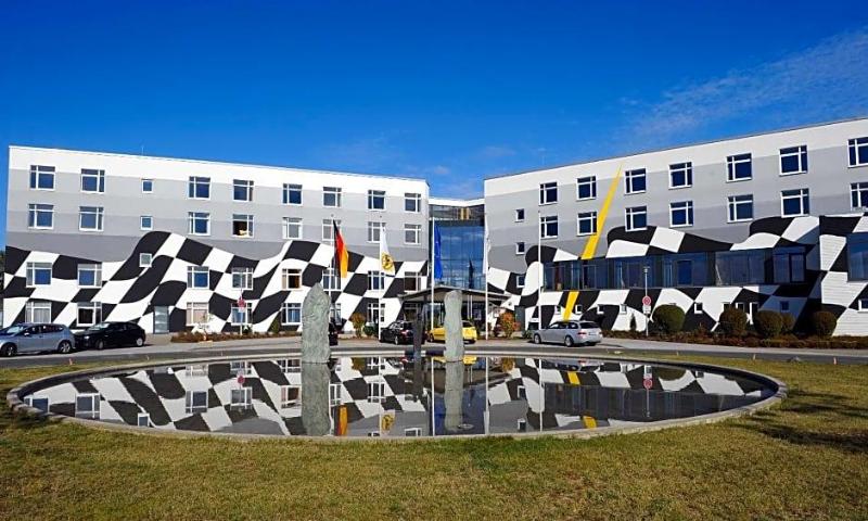 Motorsport Arena image