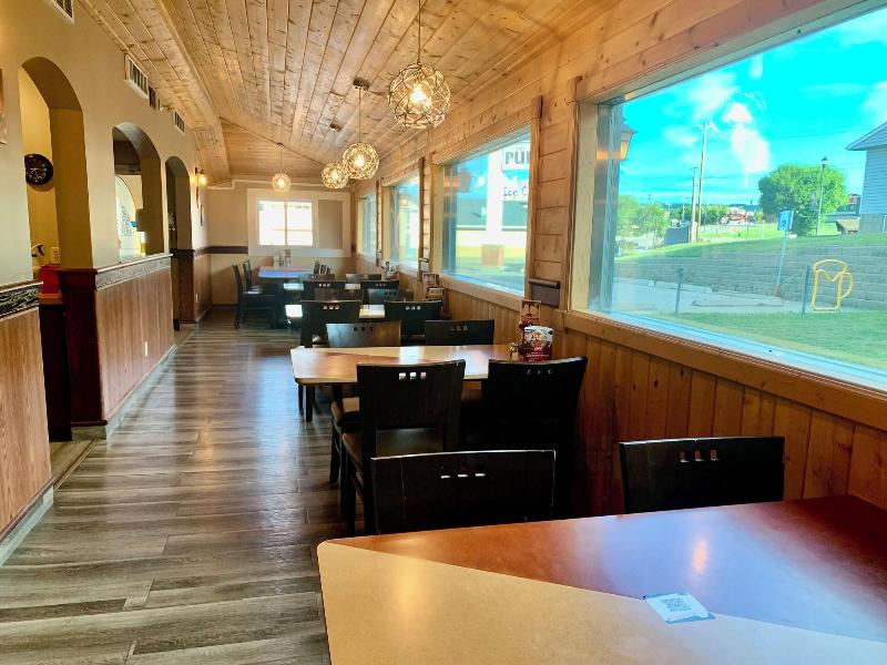 Peace Valley Inn