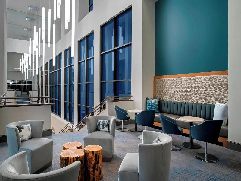 Delta Hotels Richmond Downtown