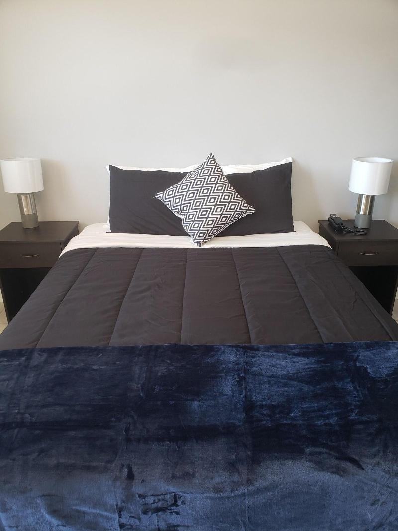 iSleep Inn image