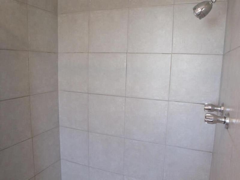 iSleep Inn image