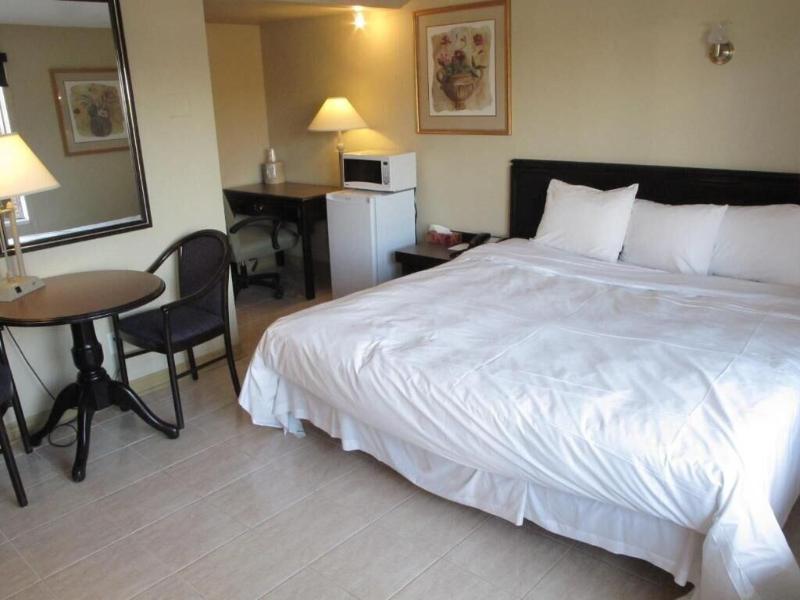iSleep Inn image