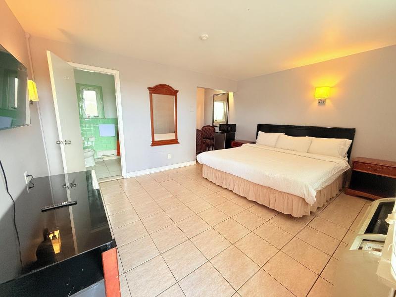 iSleep Inn image