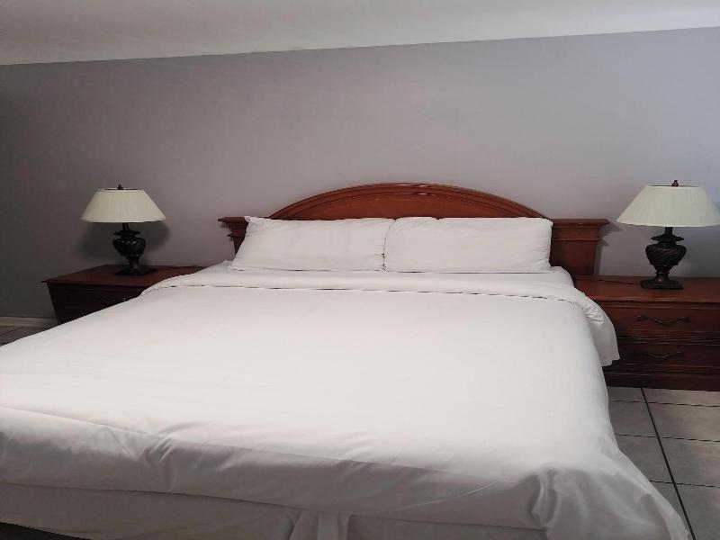 iSleep Inn image