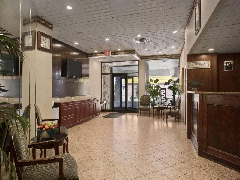 Travelodge by Wyndham Cambridge - Waterloo image