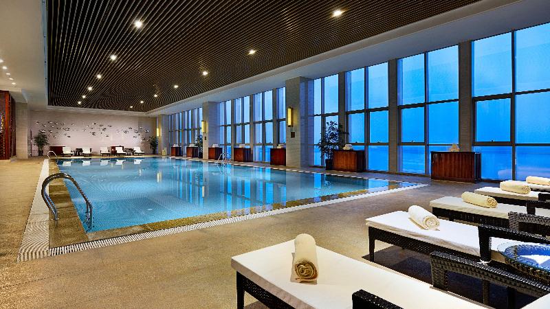 Crowne Plaza Zhenjiang image
