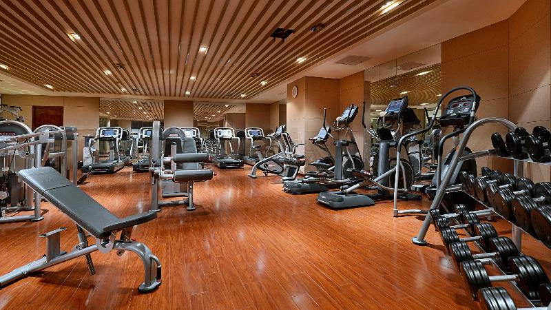 Crowne Plaza Zhenjiang image