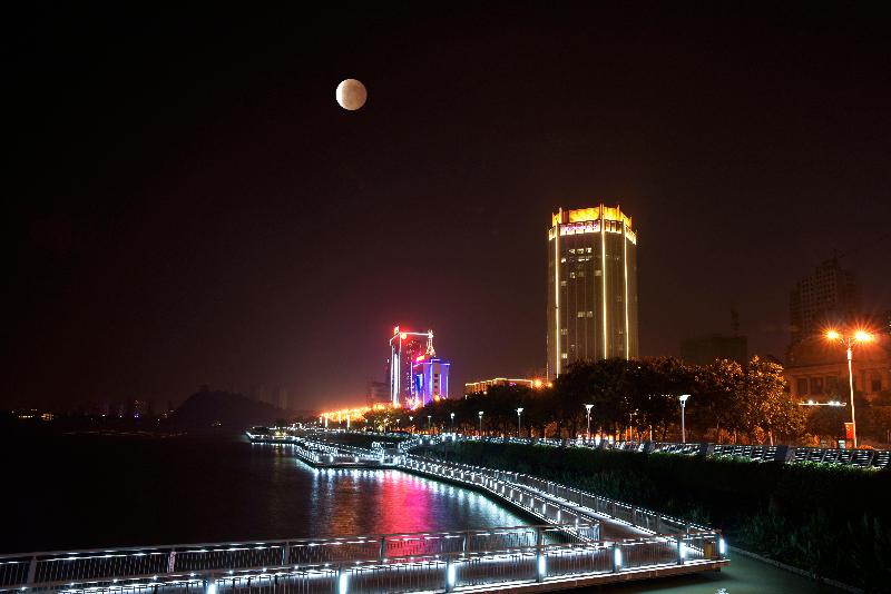 Crowne Plaza Zhenjiang image