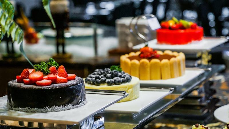 Crowne Plaza Zhenjiang image