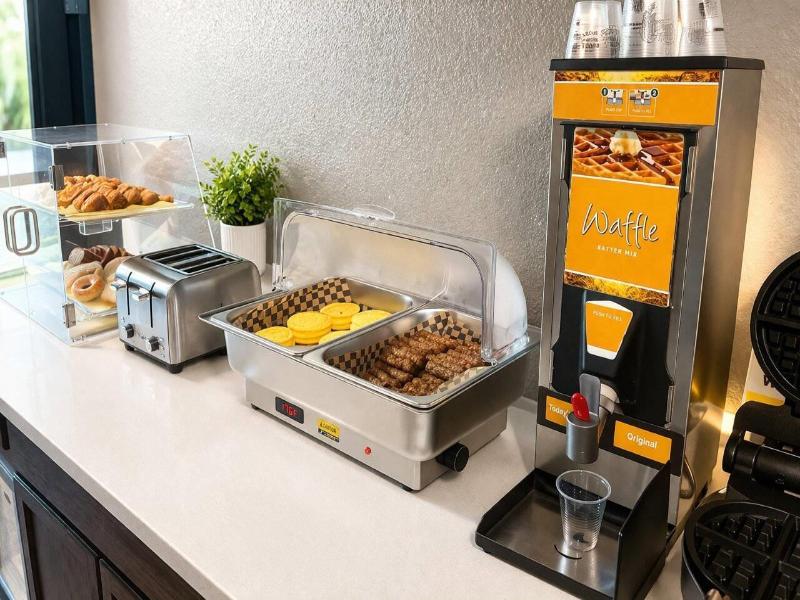 Travelodge by Wyndham Yuba City image