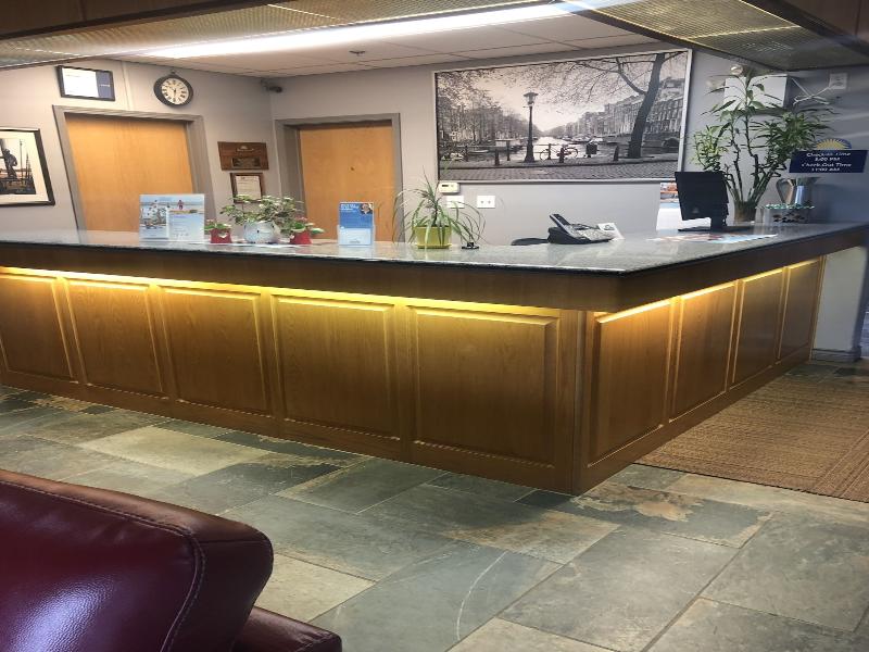 Days Inn By Wyndham Hinton image