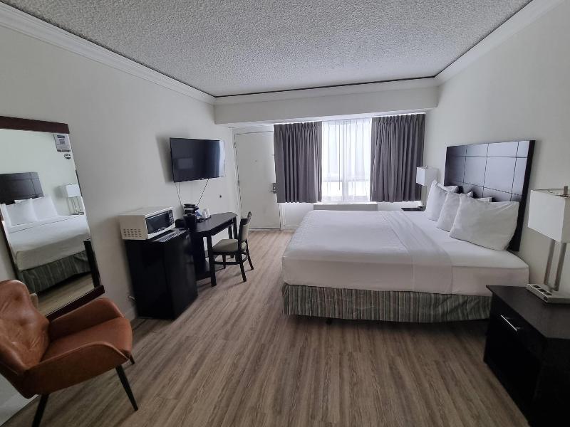 Travelodge By Wyndham Trois-Rivieres image