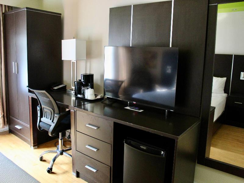 Travelodge By Wyndham Trois-Rivieres image