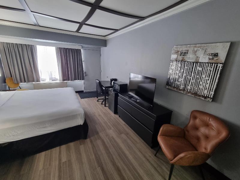Travelodge By Wyndham Trois-Rivieres image