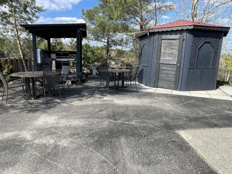Moonlight Inn & Suites
