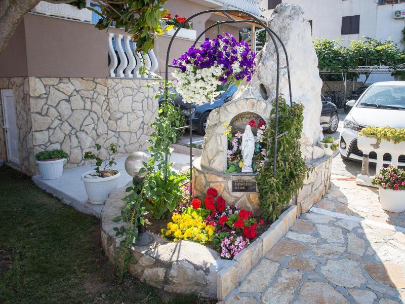 Villa Valentina image