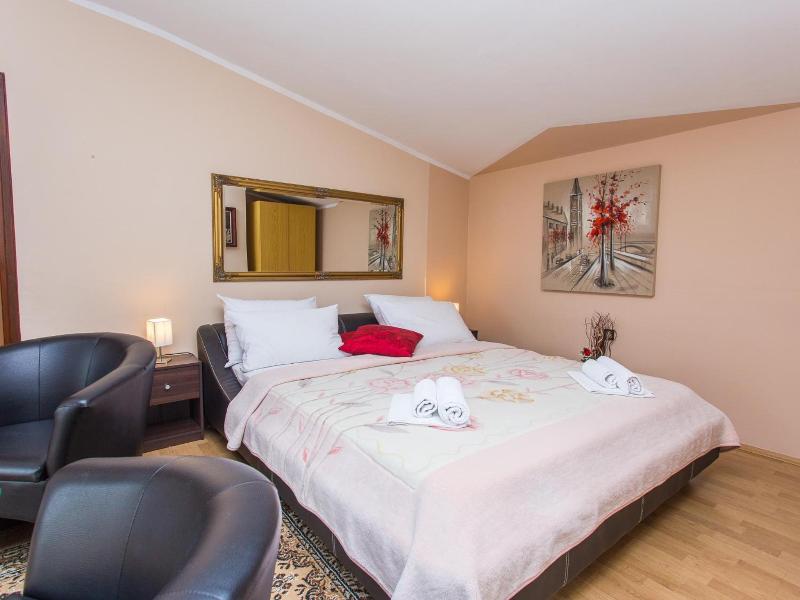Villa Valentina image