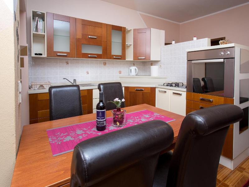 Villa Valentina image