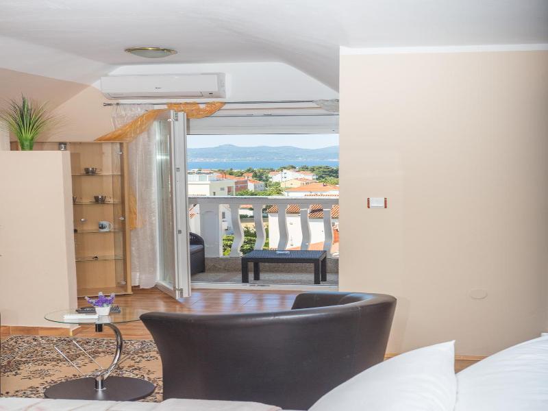 Villa Valentina image