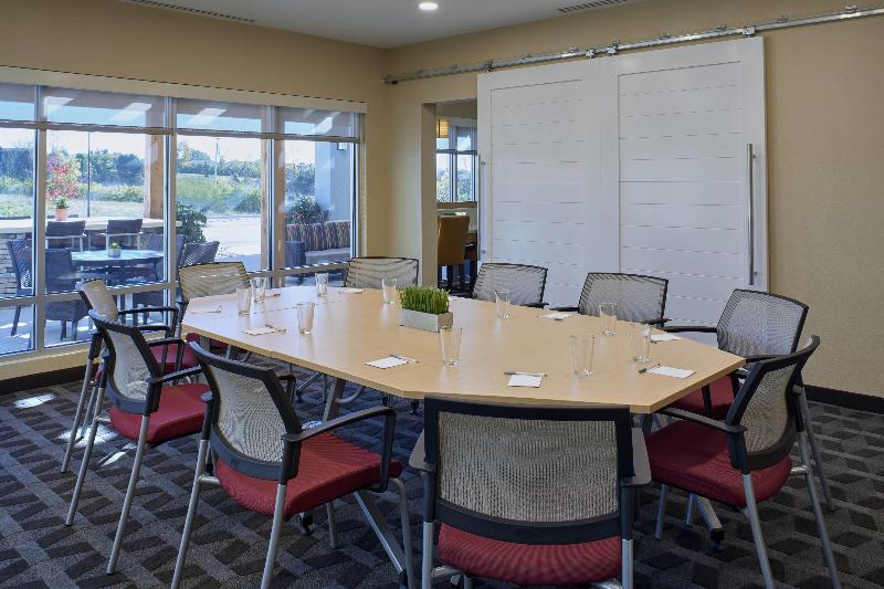 TownePlace Suites Richmond image