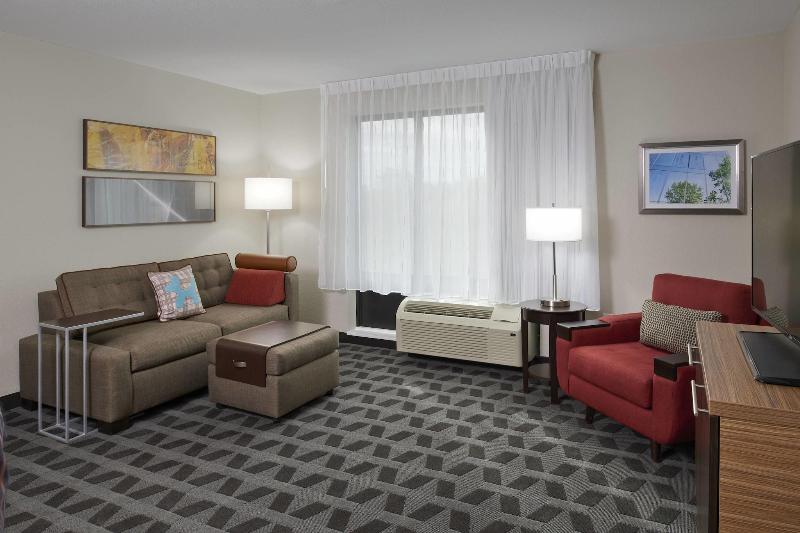 TownePlace Suites Richmond image