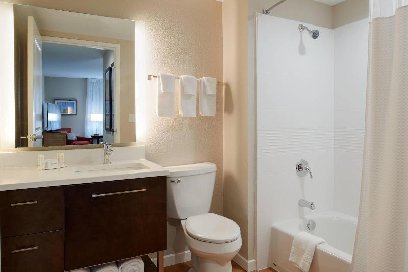 TownePlace Suites Richmond image