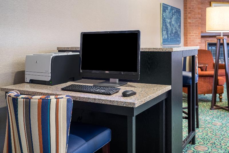 Holiday Inn Express Cambridge image