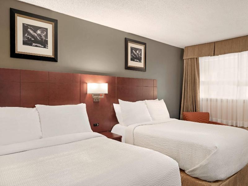 Days Inn By Wyndham Fredericton image