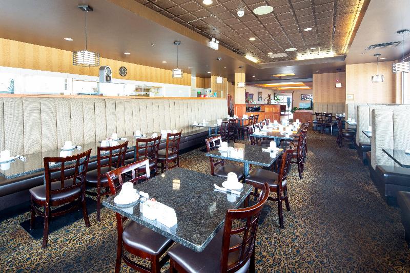 Holiday Inn Hinton image